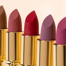 13 Best Long-lasting Lipsticks 2024 image