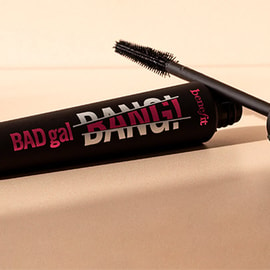 Best Waterproof Mascaras 2024 for Smudge-proof Lashes image