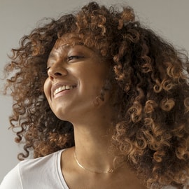7 Ways To Enhance Your Curls image
