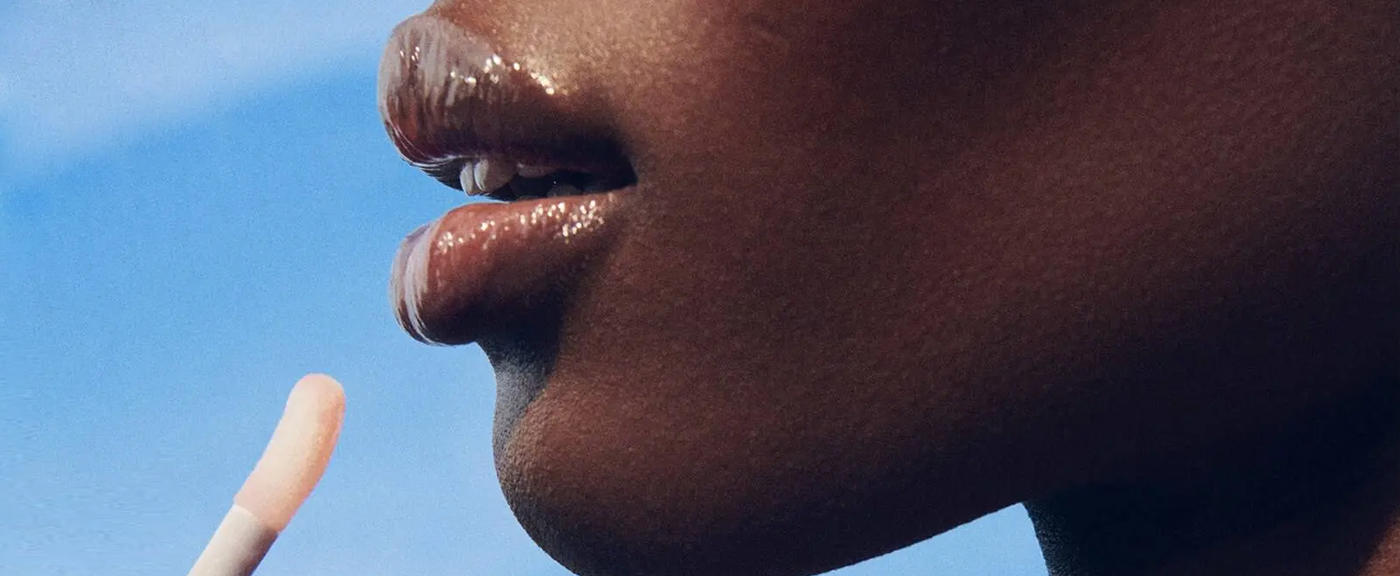 Best Lips Oils for High Shine and Hydration